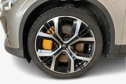 harmaa Polestar 2 2021 kuva 9.