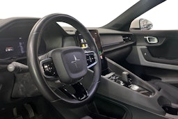 Valkoinen Polestar 2 2021 kuva 3.