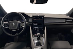 Valkoinen Polestar 2 2021 kuva 7.
