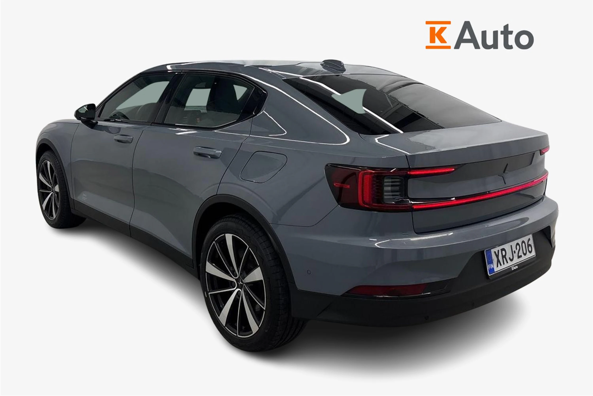 harmaa Polestar 2 2021 kuva 2.
