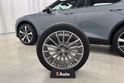 harmaa Polestar 2 2021 kuva 10.