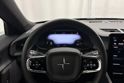 harmaa Polestar 2 2021 kuva 12.