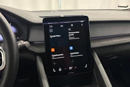 harmaa Polestar 2 2021 kuva 19.