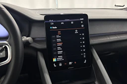 harmaa Polestar 2 2021 kuva 21.