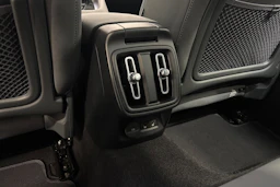 harmaa Polestar 2 2021 kuva 28.