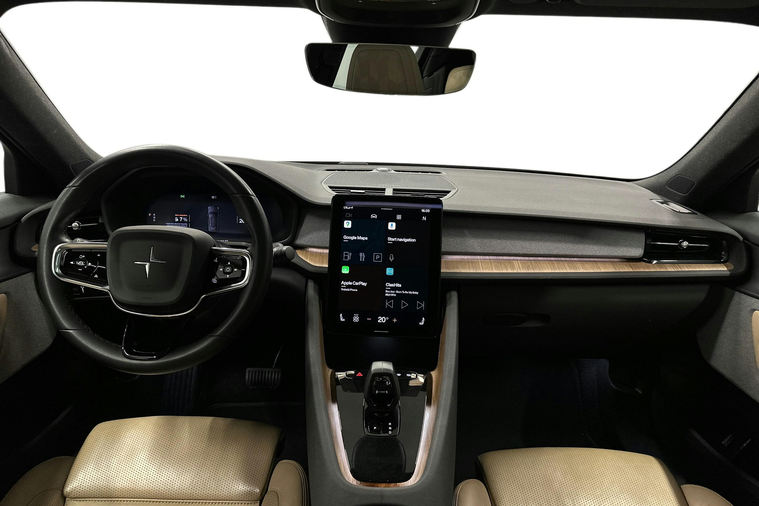 harmaa Polestar 2 2021 kuva 9.