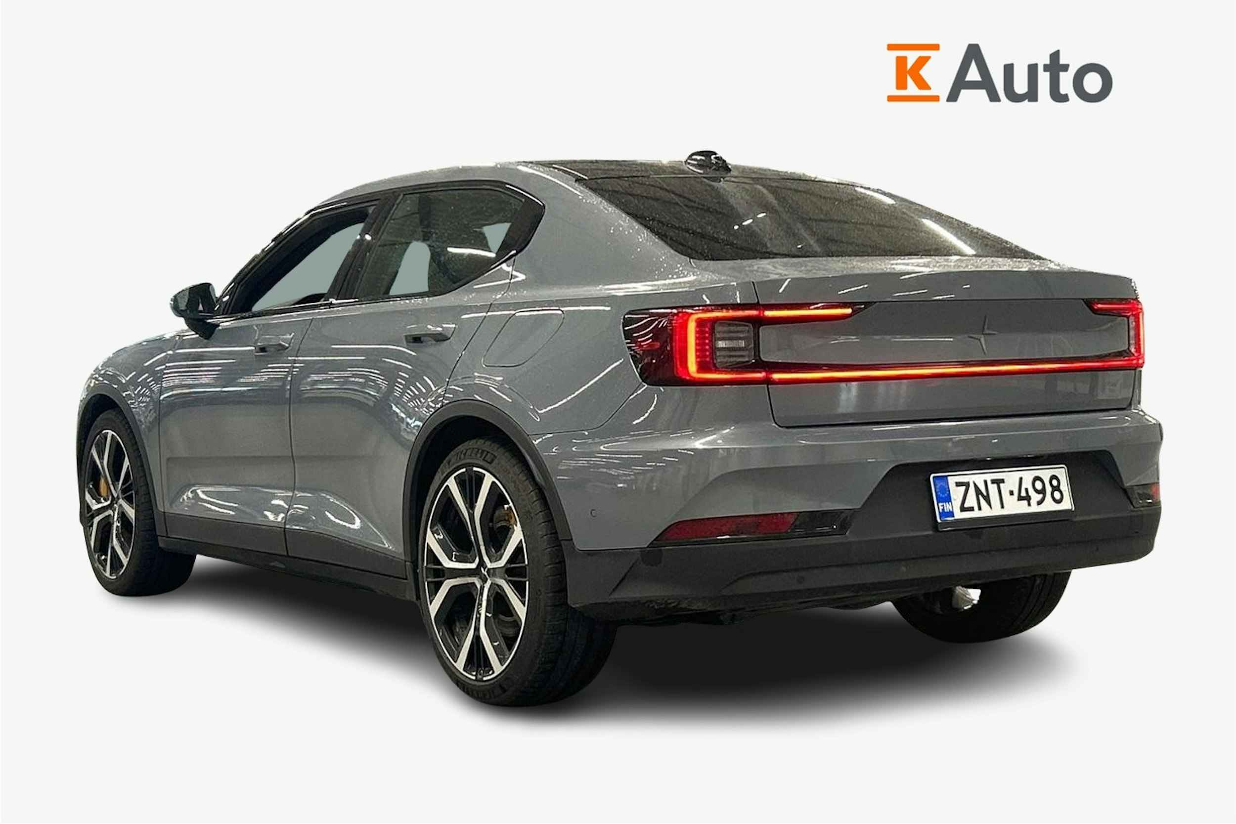 harmaa Polestar 2 2021 kuva 2.