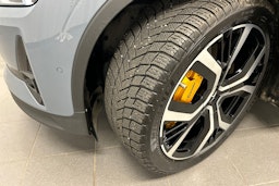 harmaa Polestar 2 2021 kuva 13.