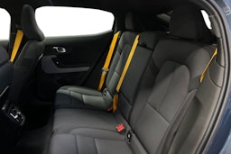 sininen Polestar 2 2021 kuva 10.