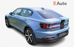 sininen Polestar 2 2022 kuva 5.