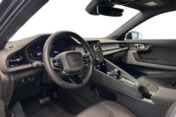musta Polestar 2 2022 kuva 3.