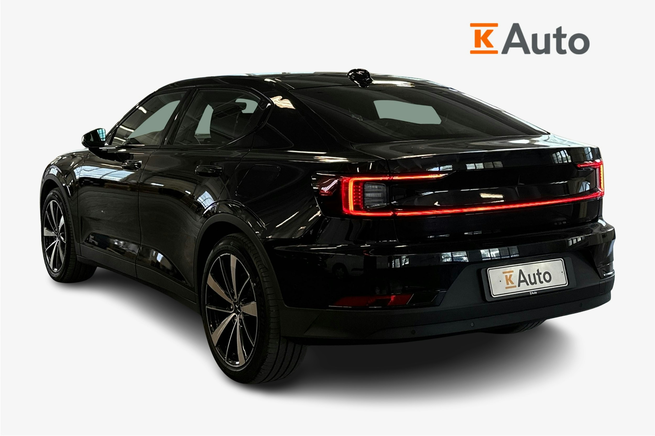 musta Polestar 2 2022 kuva 2.