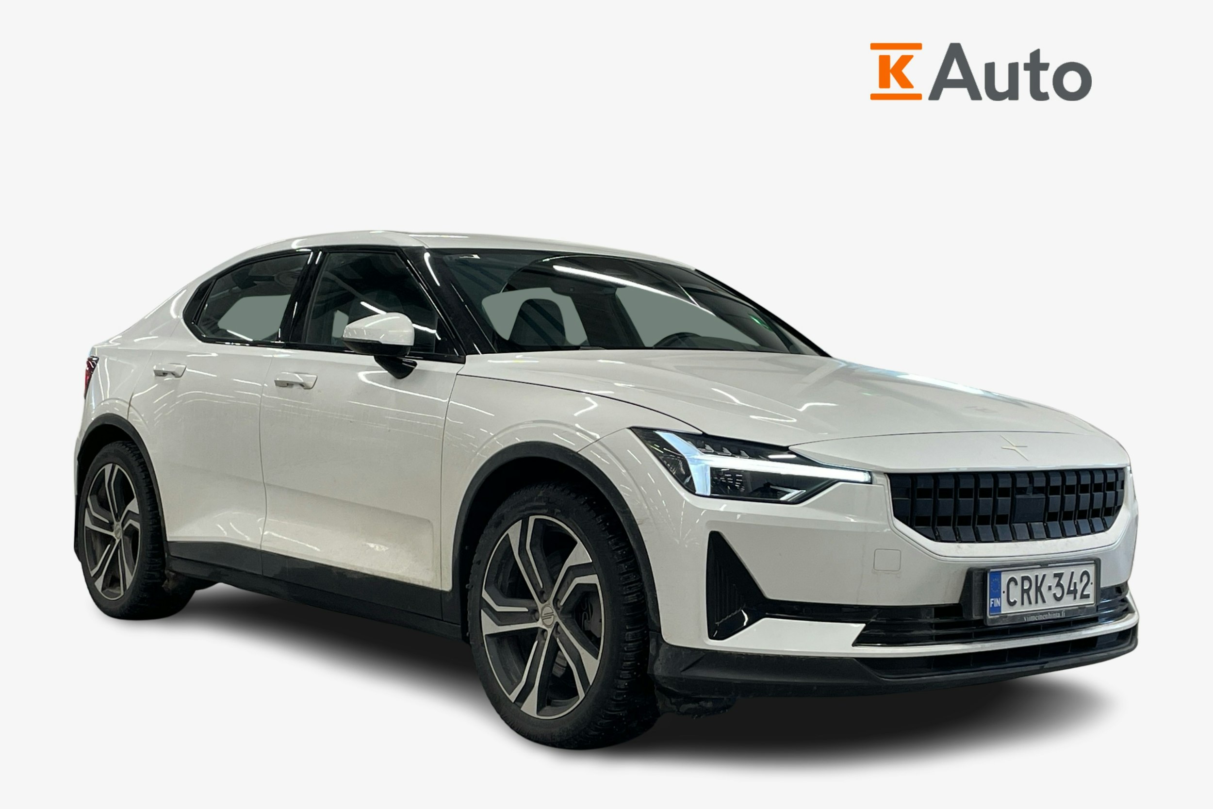 valkoinen Polestar 2 2022 kuva 1.