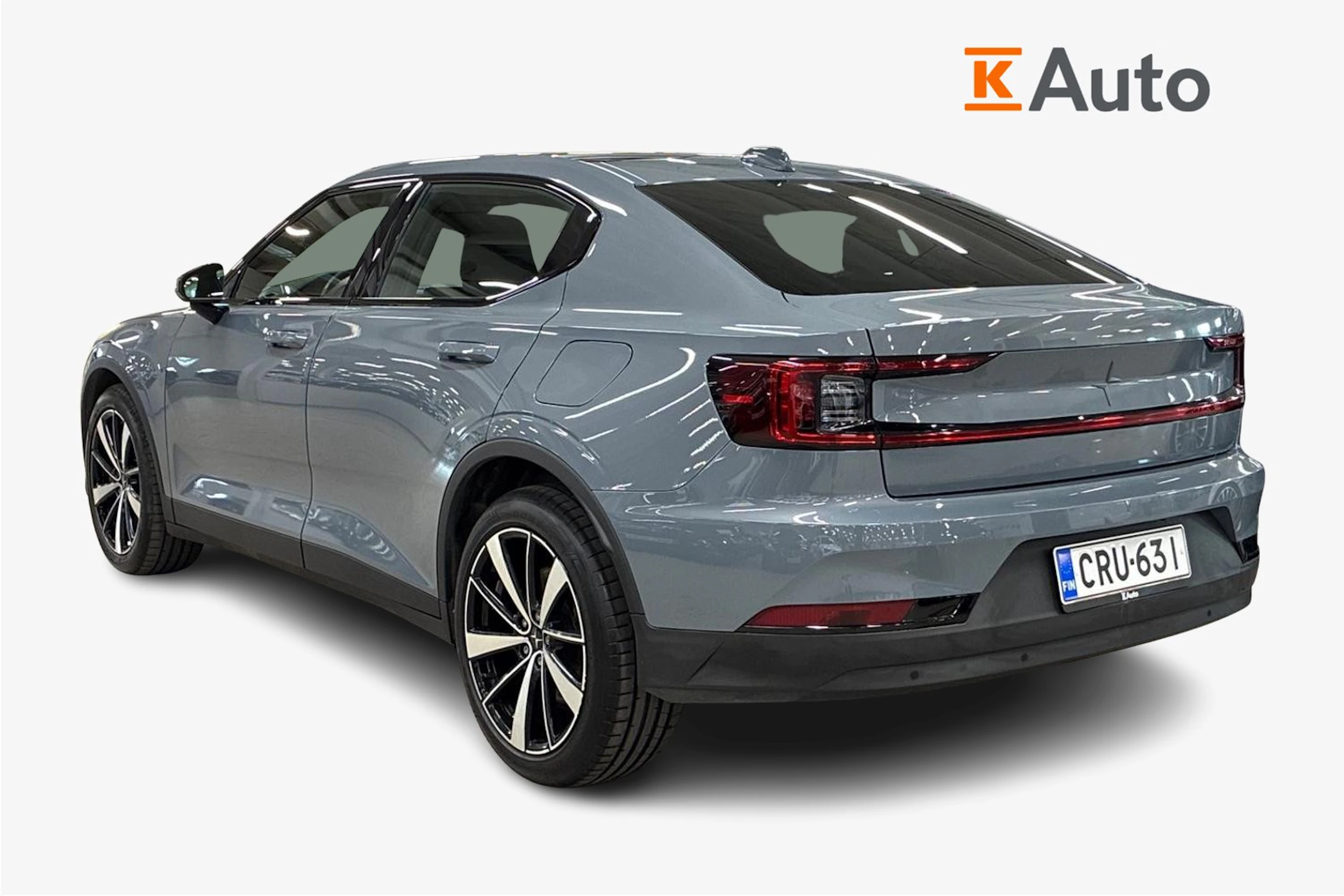 harmaa Polestar 2 2022 kuva 2.
