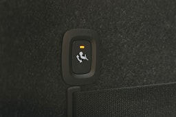 harmaa Polestar 2 2022 kuva 18.