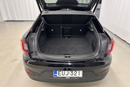 musta Polestar 2 2022 kuva 18.