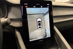 musta Polestar 2 2022 kuva 37.