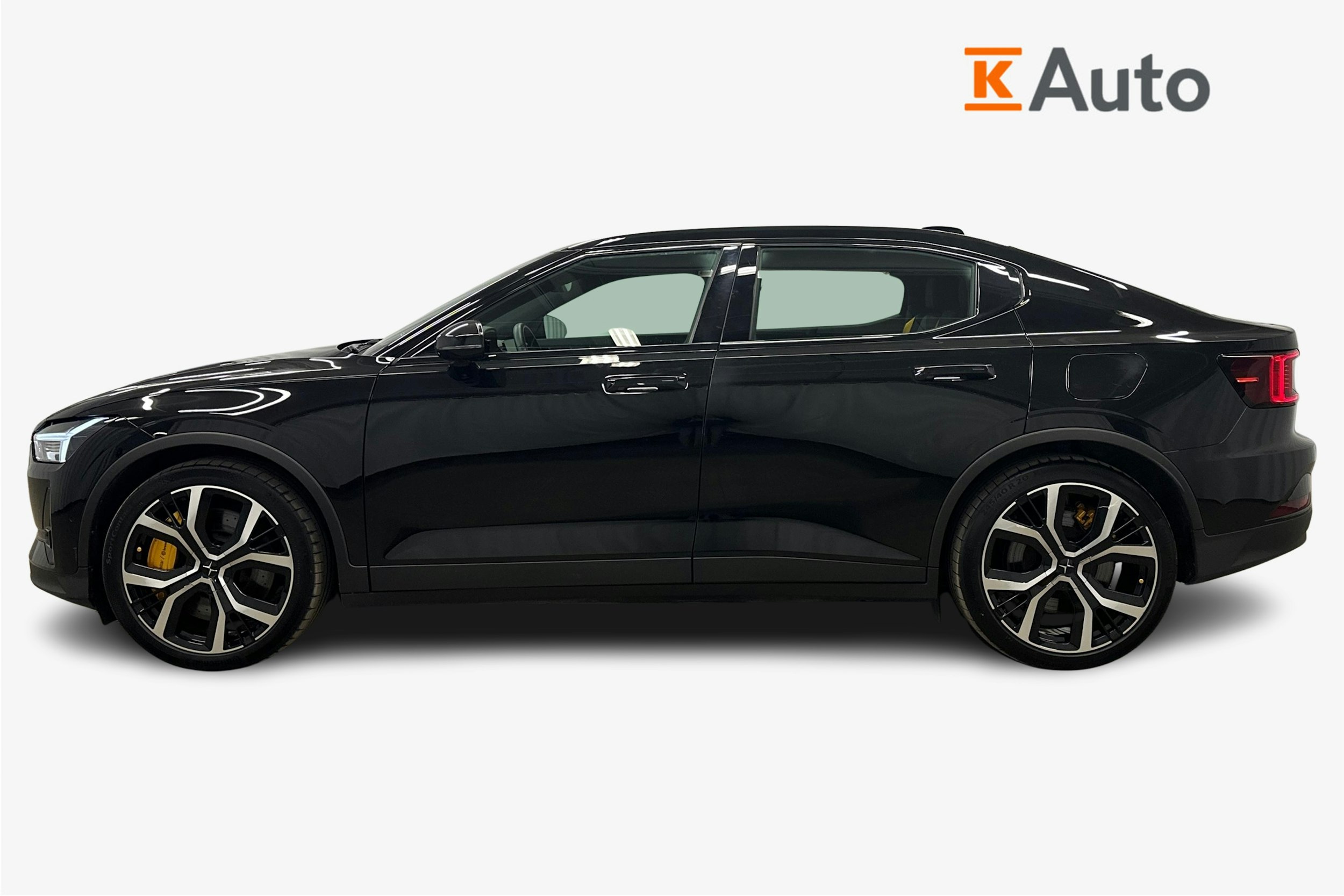musta Polestar 2 2022 kuva 5.