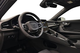 musta Polestar 2 2022 kuva 7.