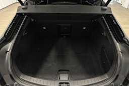 musta Polestar 2 2022 kuva 14.