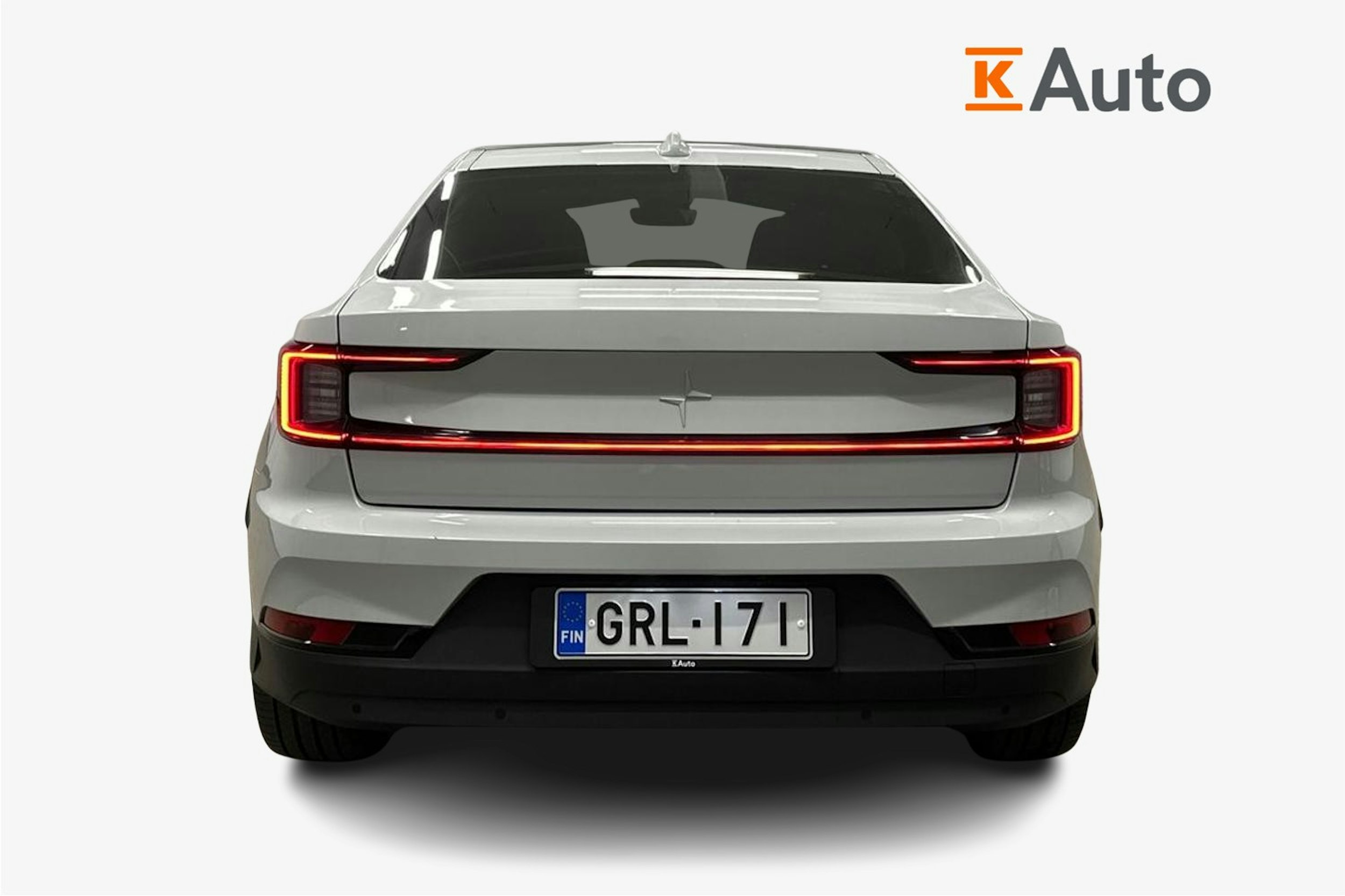harmaa Polestar 2 2022 kuva 3.