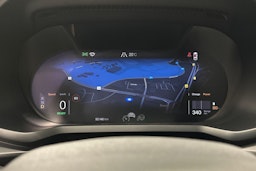 harmaa Polestar 2 2022 kuva 20.