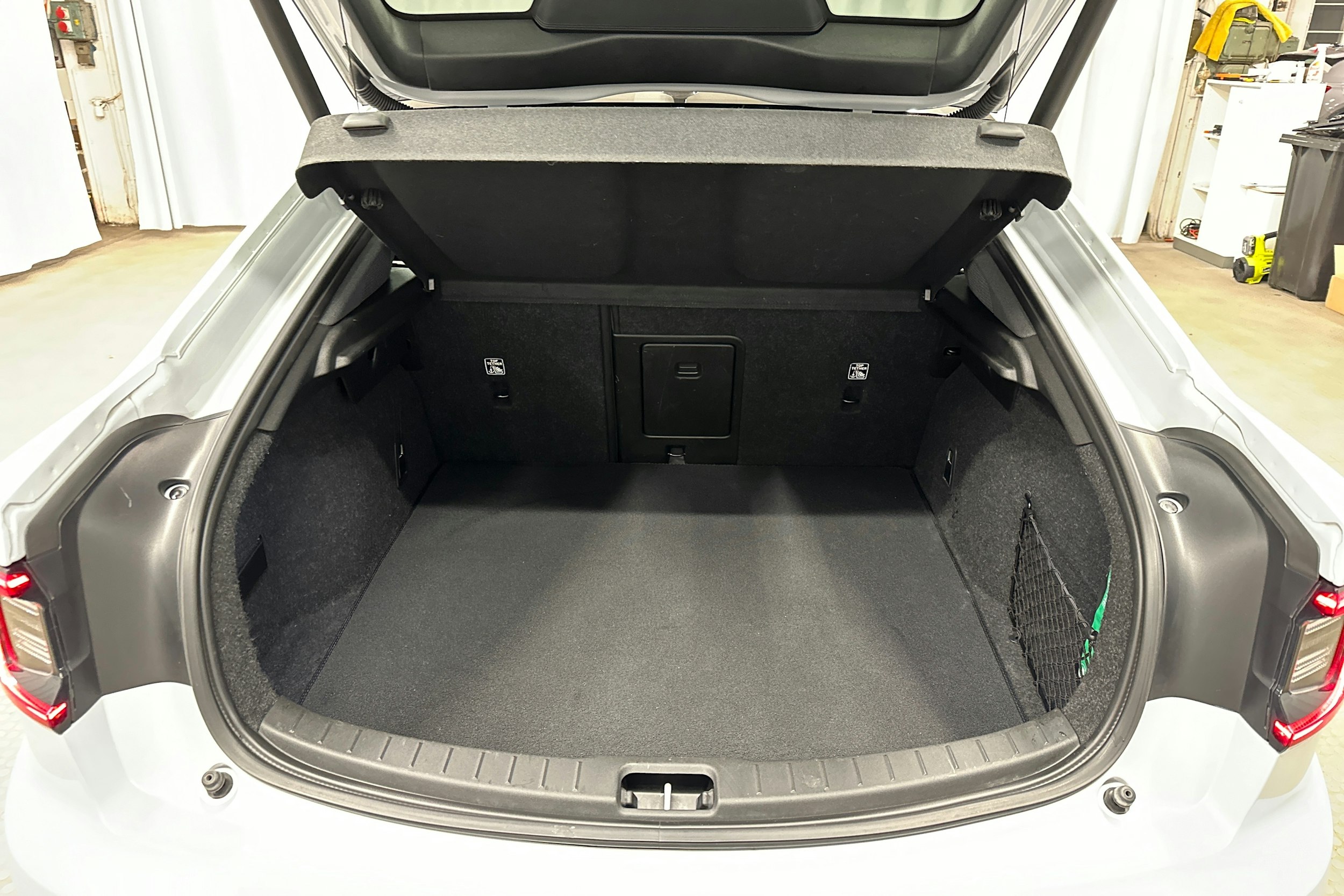 hopea Polestar 2 2022 kuva 31.