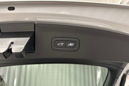 hopea Polestar 2 2022 kuva 32.