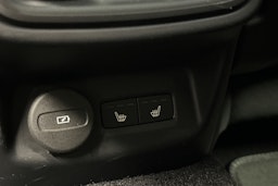 harmaa Polestar 2 2022 kuva 17.