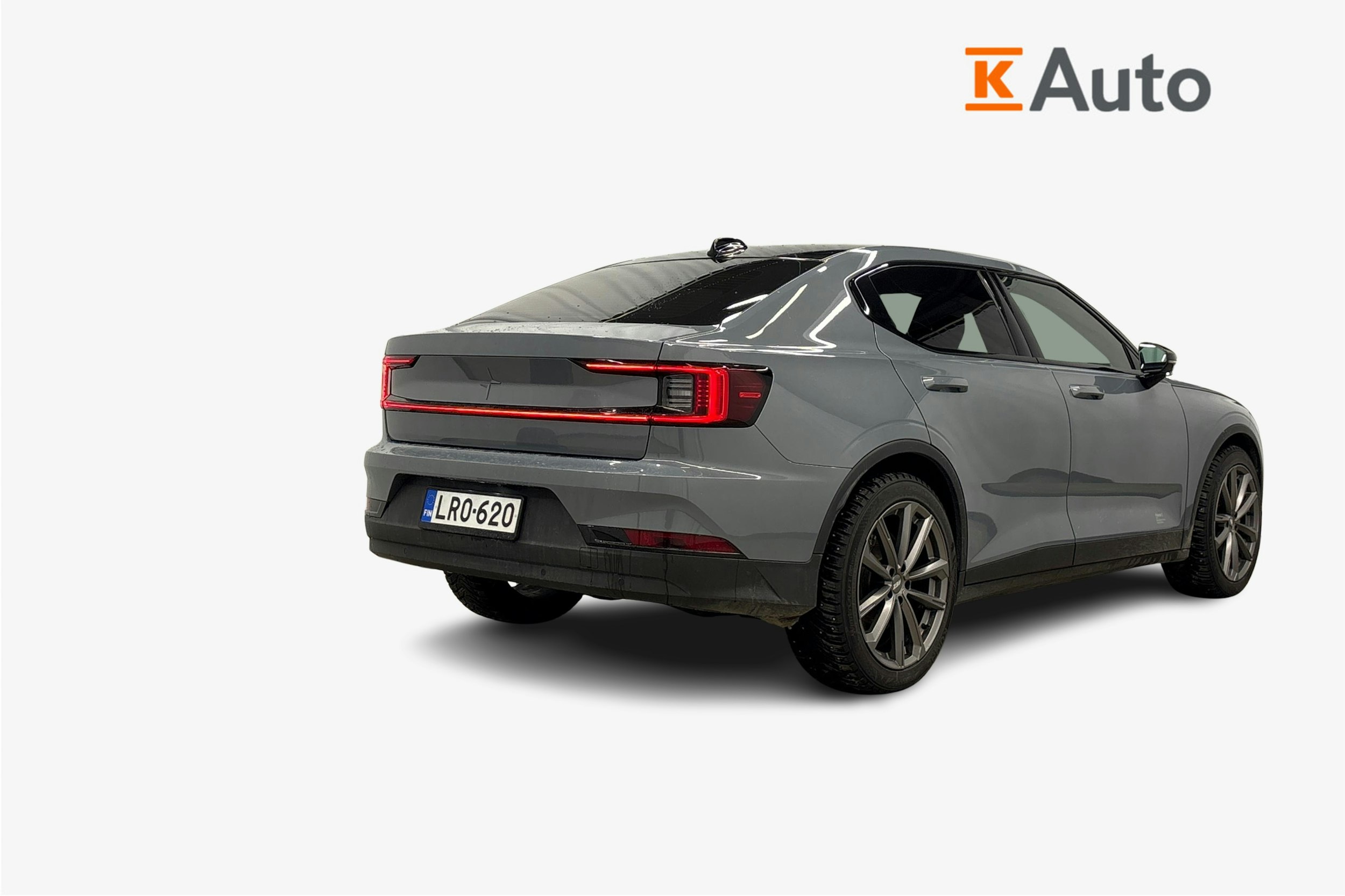 harmaa Polestar 2 2022 kuva 2.