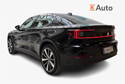 musta Polestar 2 2022 kuva 2.