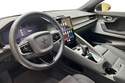 musta Polestar 2 2022 kuva 6.