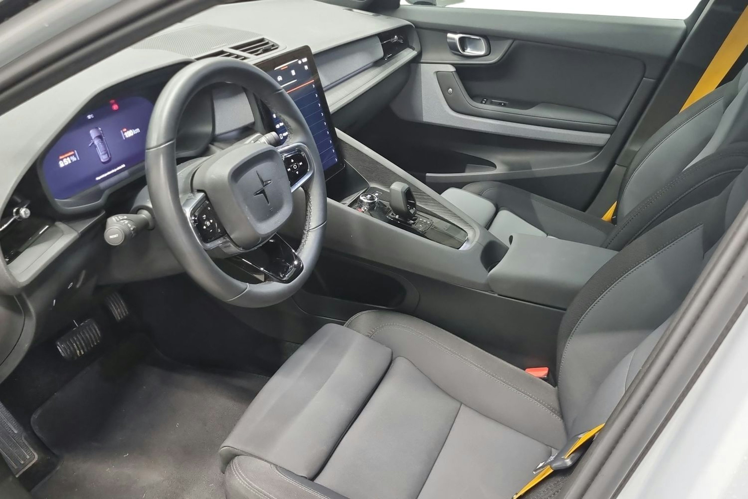 hopea Polestar 2 2022 kuva 3.