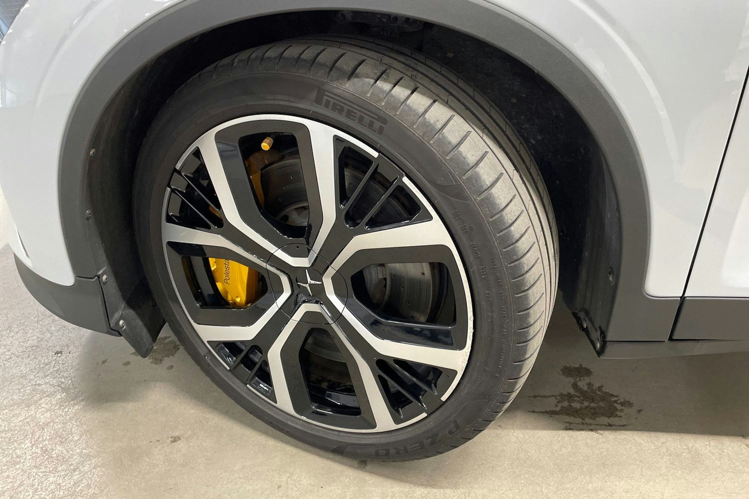 hopea Polestar 2 2022 kuva 13.