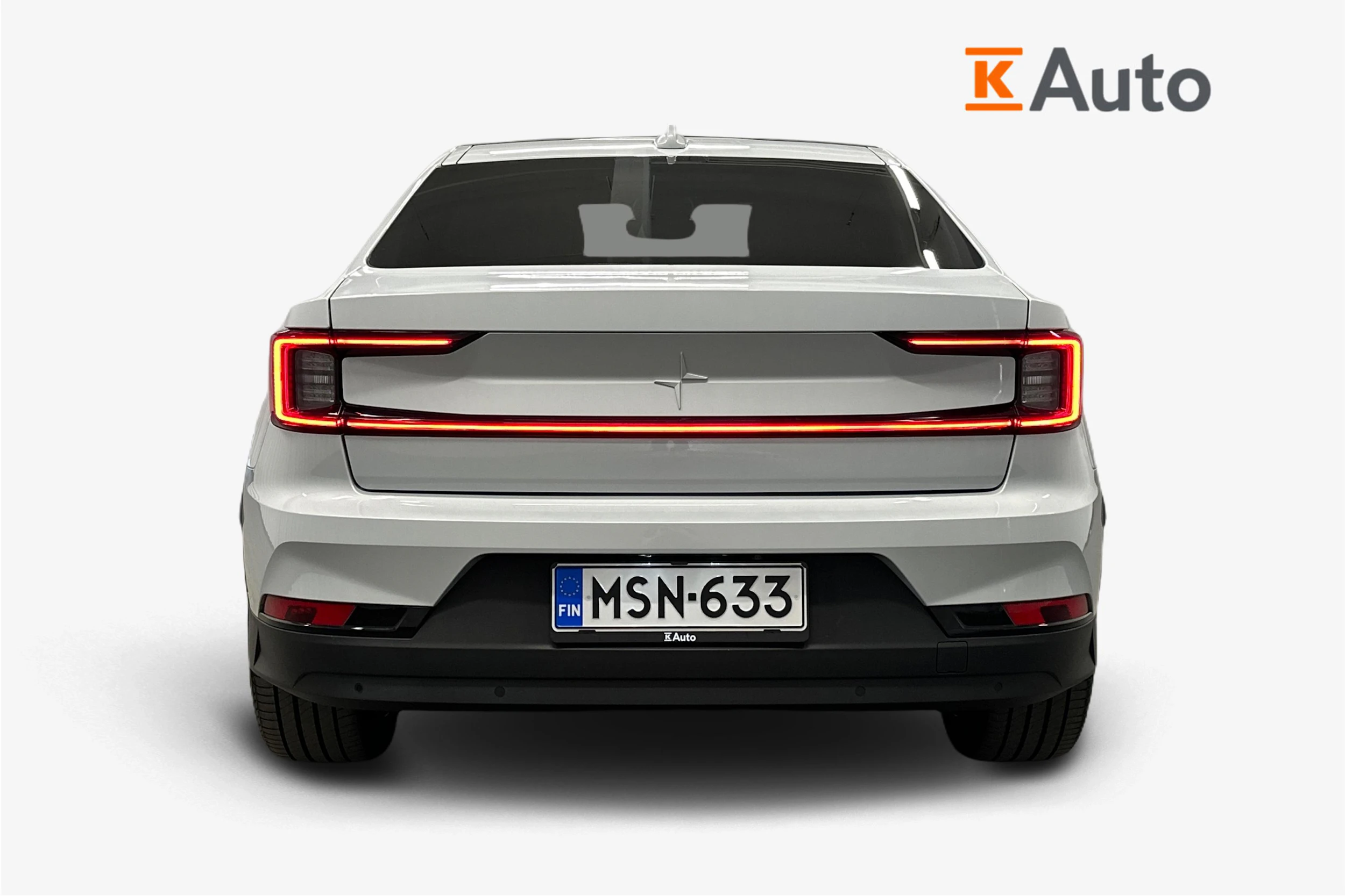 harmaa Polestar 2 2022 kuva 3.