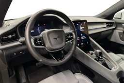 harmaa Polestar 2 2022 kuva 6.