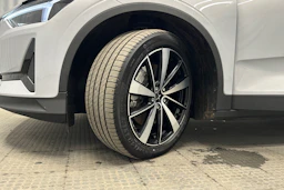 harmaa Polestar 2 2022 kuva 10.