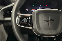 harmaa Polestar 2 2022 kuva 11.