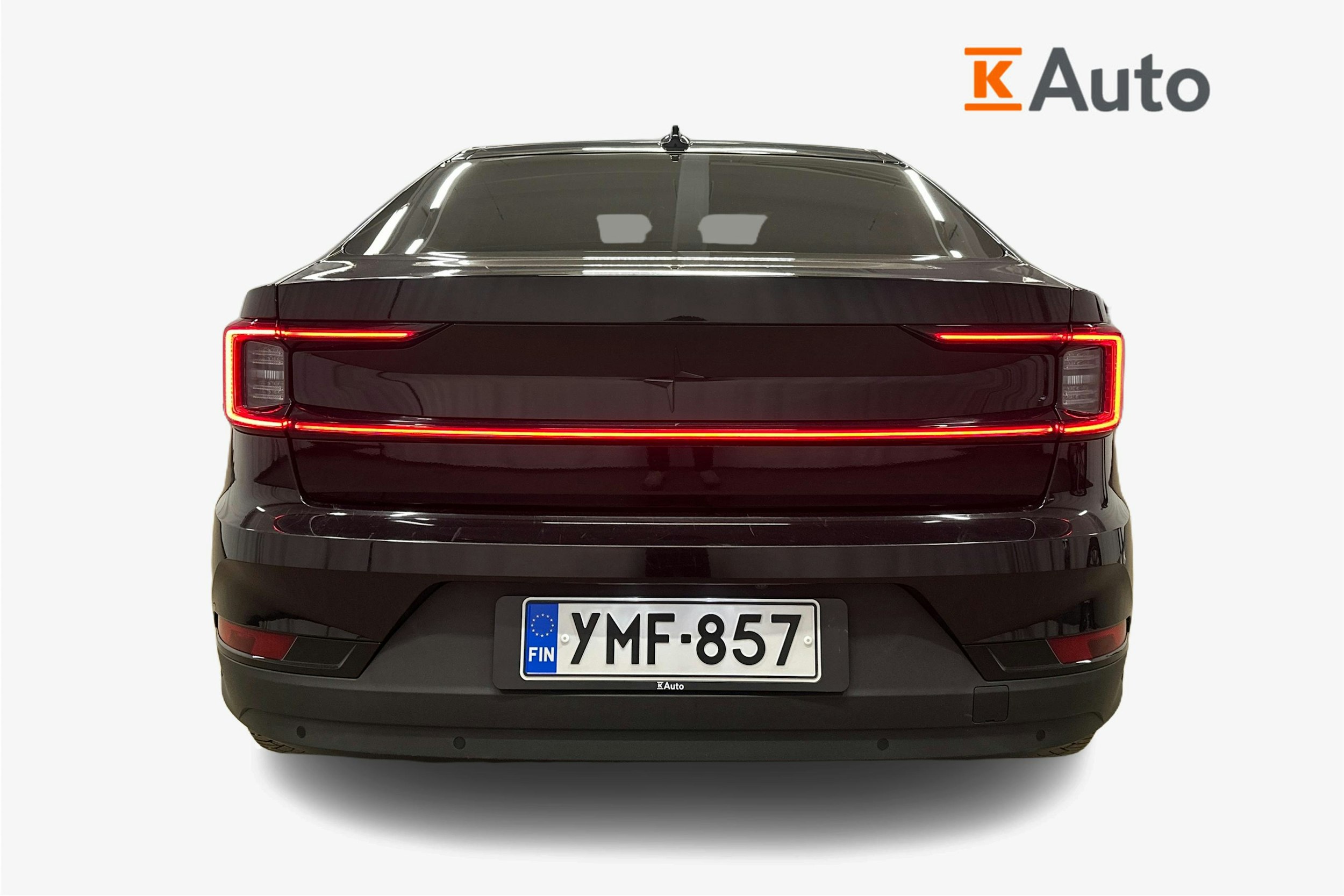 musta Polestar 2 2022 kuva 3.