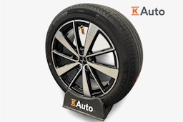 musta Polestar 2 2022 kuva 9.