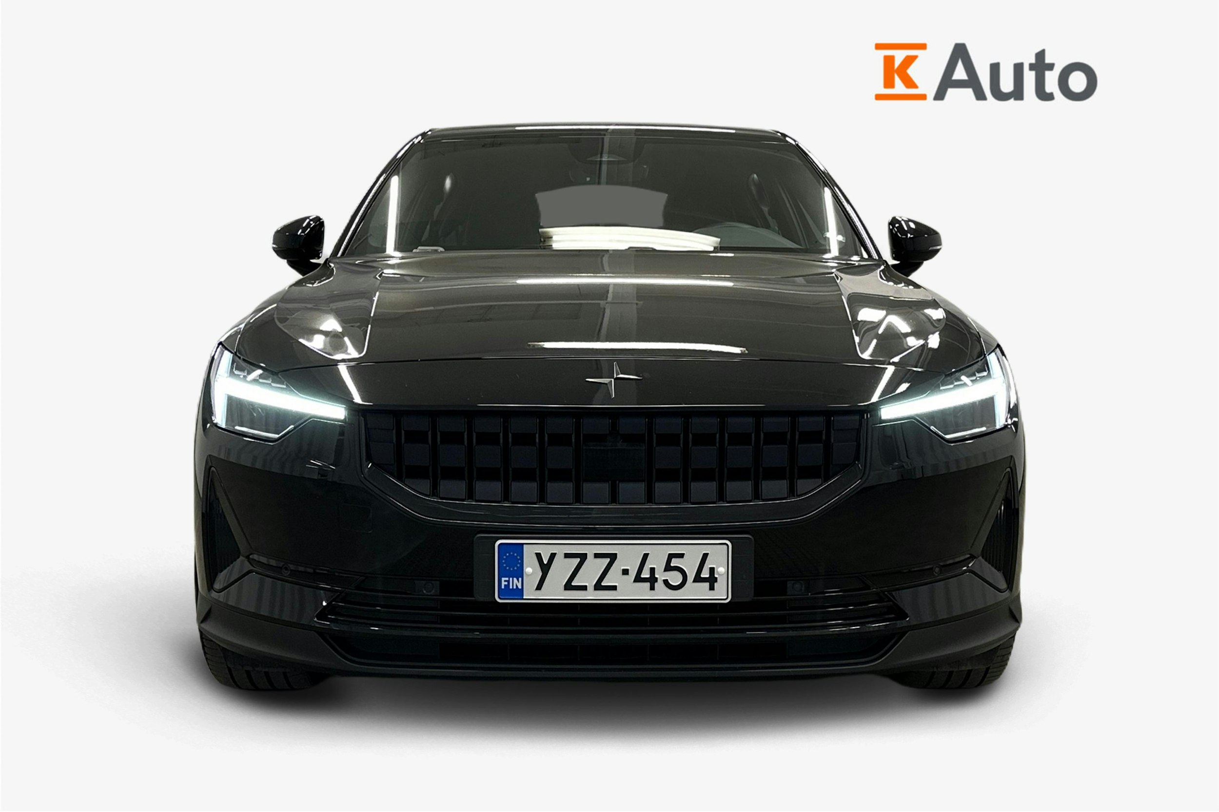 musta Polestar 2 2022 kuva 5.