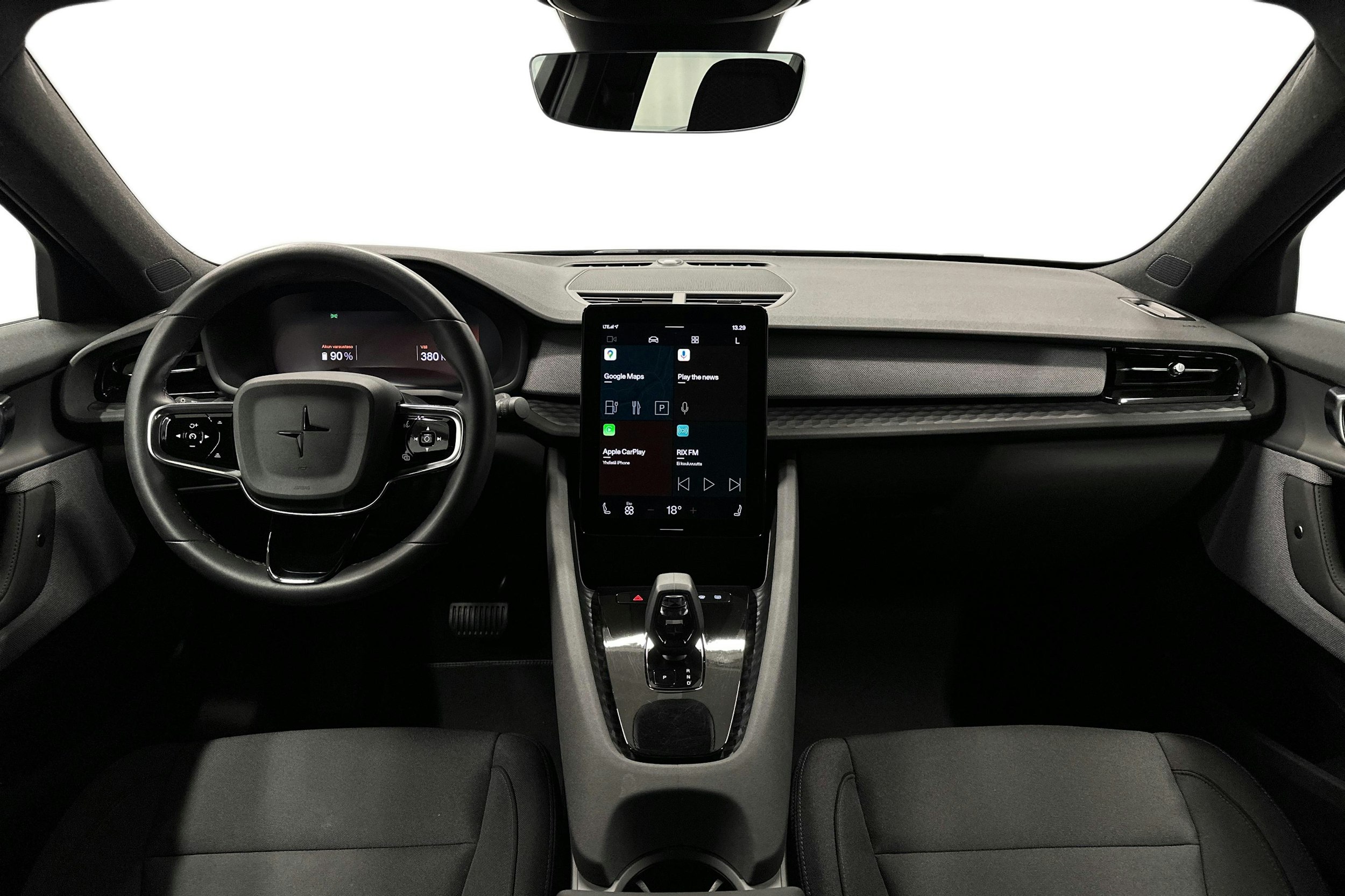 musta Polestar 2 2022 kuva 8.