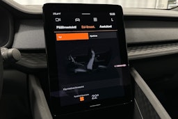 musta Polestar 2 2022 kuva 25.