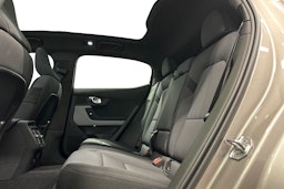 harmaa Polestar 2 2022 kuva 10.