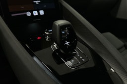 harmaa Polestar 2 2022 kuva 22.