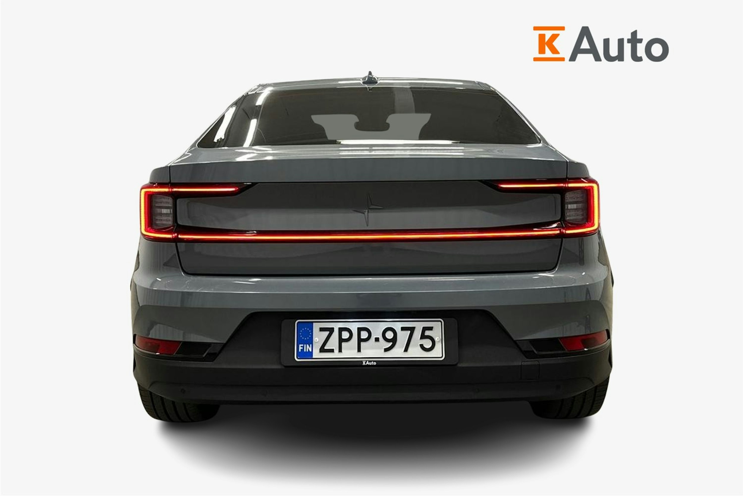 harmaa Polestar 2 2022 kuva 3.