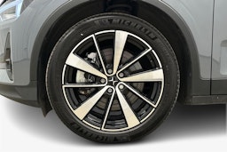 harmaa Polestar 2 2022 kuva 11.