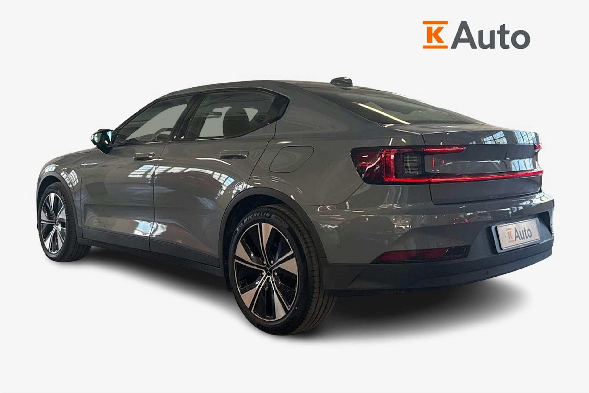 harmaa Polestar 2 2023 kuva 2.