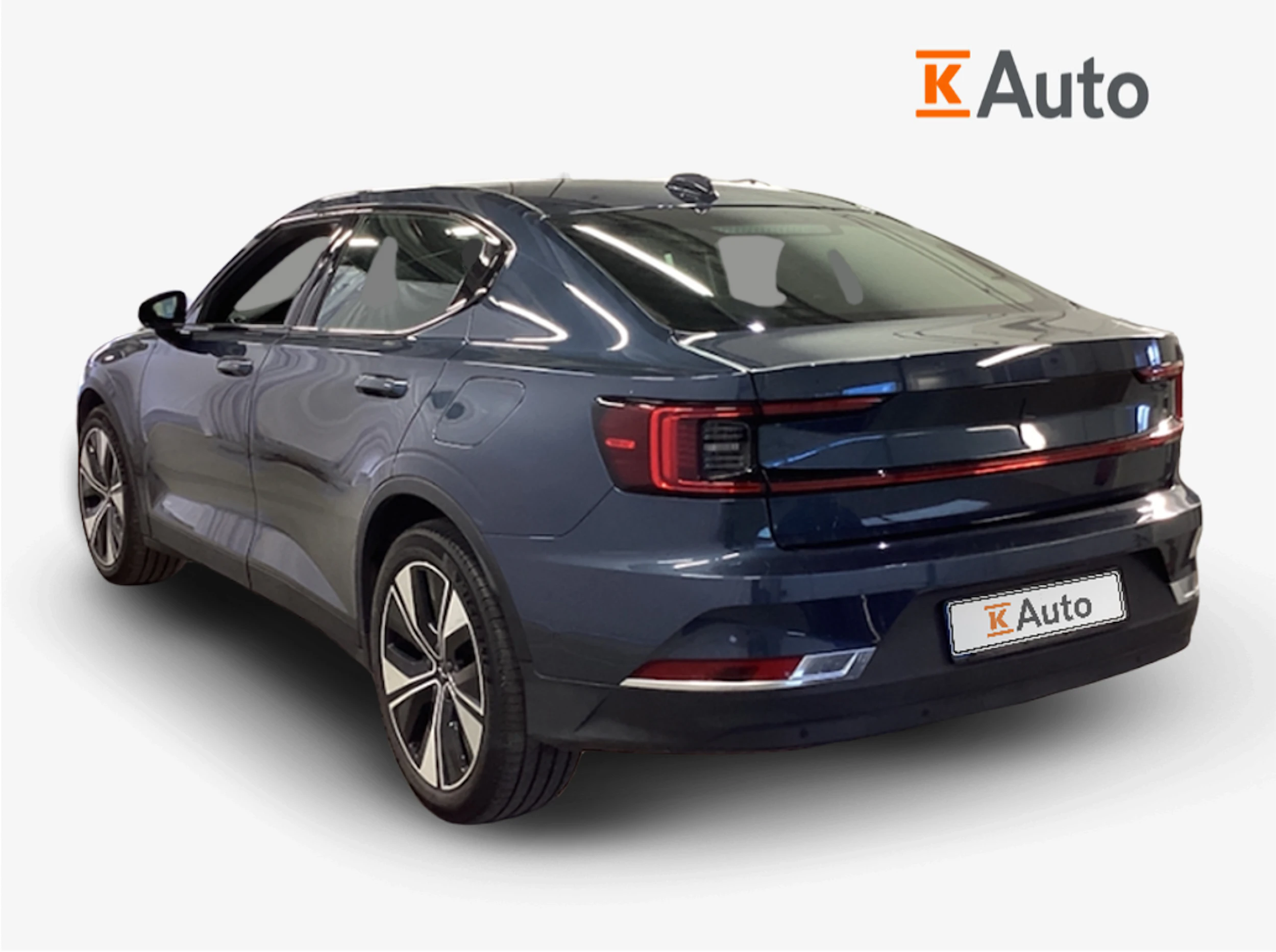 sininen Polestar 2 2023 kuva 3.