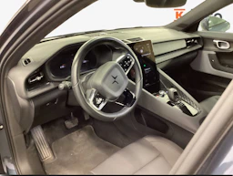sininen Polestar 2 2023 kuva 5.